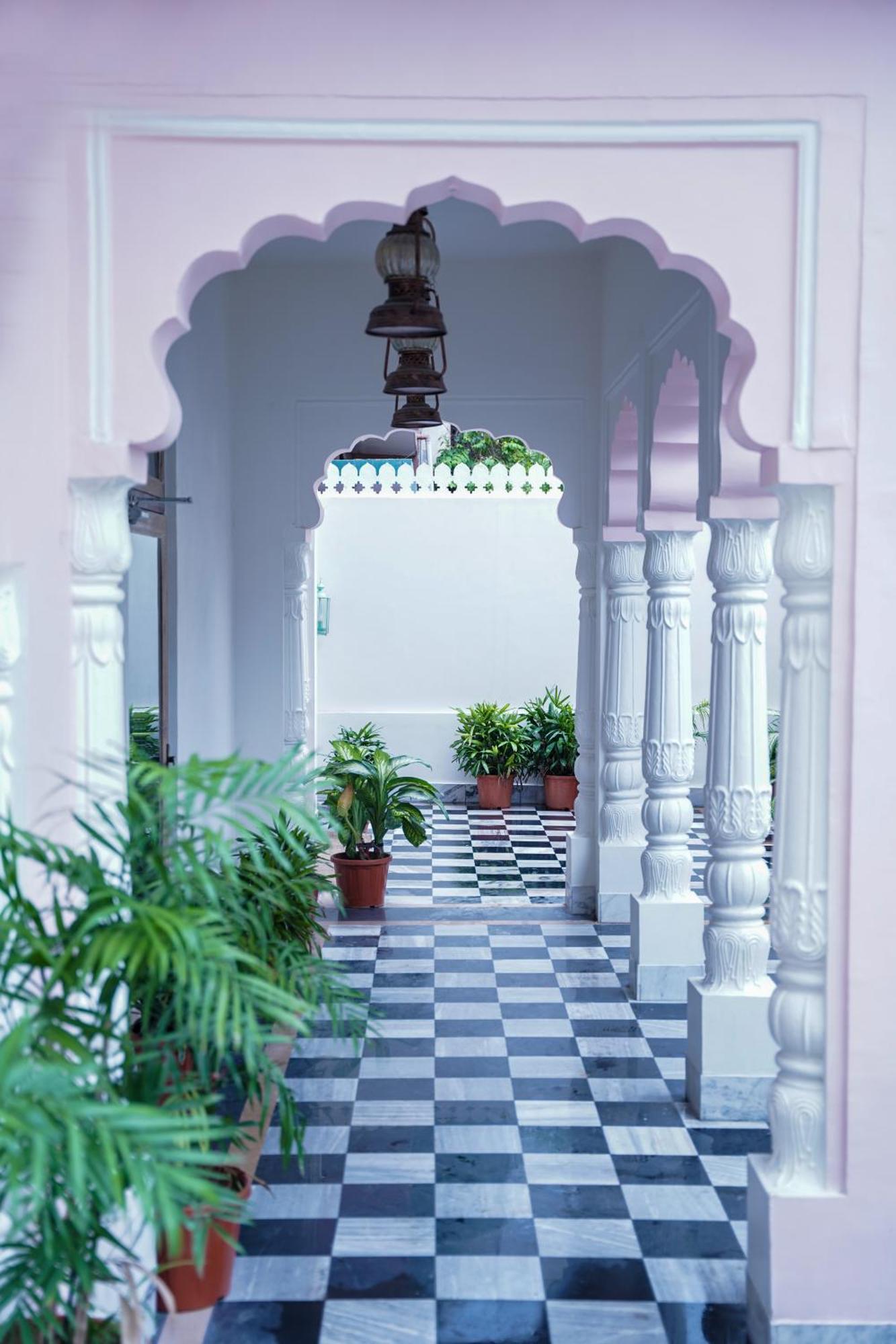 Dev Mahal - A Boutique Heritage Hotel Jaipur Exterior foto